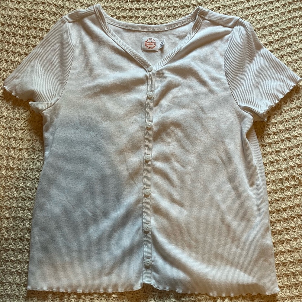 💞 Cute White Frilly Button Down Top ♡